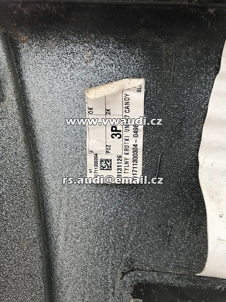  2K5 807 363 VW Caddy III 2K 2K5 2015-17 zadní nárazník 2K5807363 originál  na PDC parksystém  - 11
