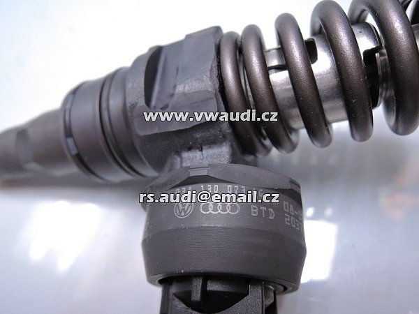 Vstřikovací tryska čerpadla Audi Seat Skoda VW 1.4 1.9 TDI 038130073AG - 2