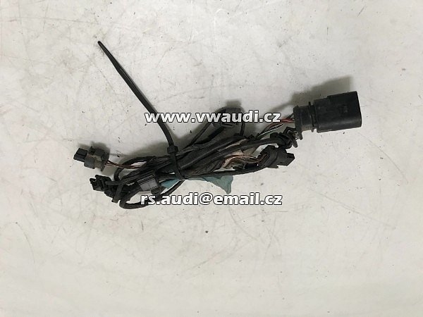 3C9 971 104 B  zadní parkovací kabelový svazek a 4x PDC senzory   VOLKSWAGEN Passat 3C B6 2008  - 2