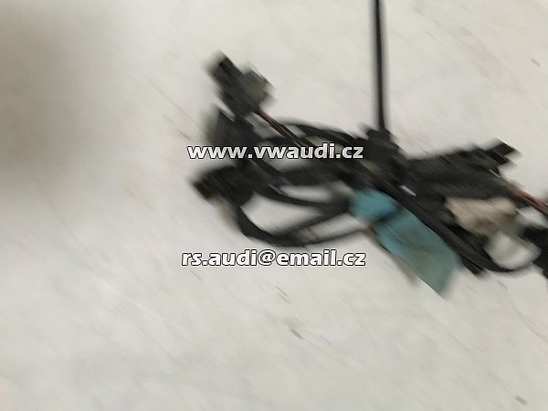 3C9 971 104 B  zadní parkovací kabelový svazek a 4x PDC senzory   VOLKSWAGEN Passat 3C B6 2008  - 4