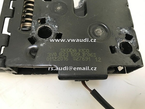 3V0 823 509 B Zámek kapoty spodní díl Škoda Superb 3T přední kapota zámek čelo táhla mechanizmus 3VO 823 509 B - 6