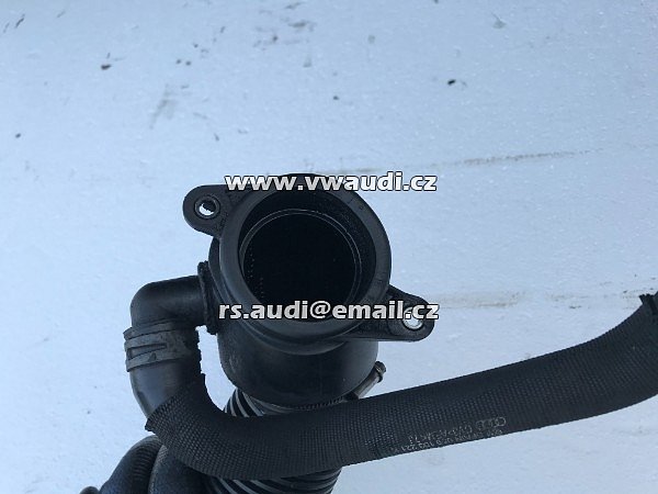 4F0 129 615 E Audi A6 4F C6 2.7 3.0 TDI Sání motoru přiruba turba hadice roura sání motoru 4FO 129 615 E - 3