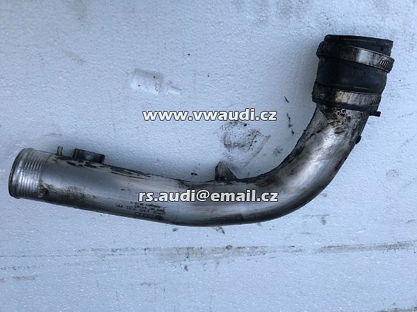 059145731AK Potrubní potrubí plnicího vzduchu Audi A6 4F 2,7 3,0 TDI 059 145 731 AK  - 3
