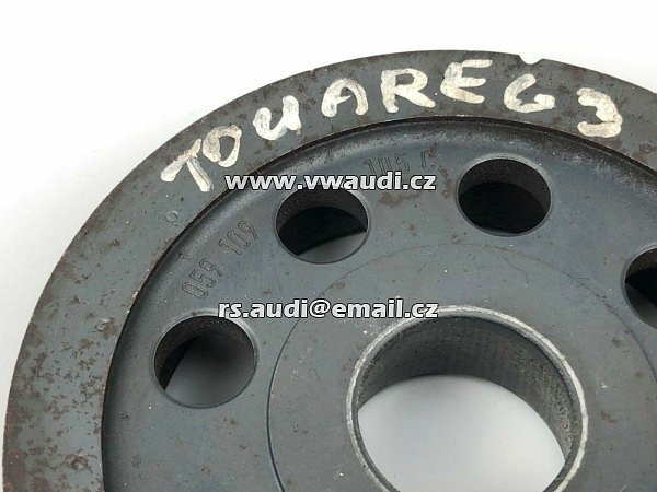 059 109  105 C Řemenice  vačkového hřídele Audi VW 2.7 / 3.0 TDI 059109105C - 2