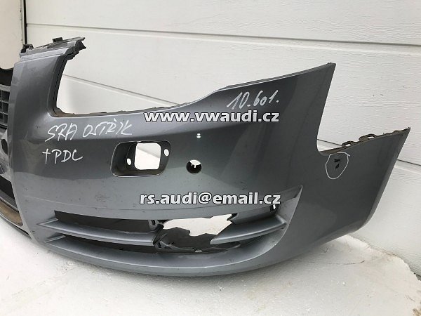 8E0 807 437 AH  Audi A4 B7 2006 2007 2008 Nárazník přední s otvory na ostřikovače světlometů + otvory pro parkovací čídla 4 X - 17