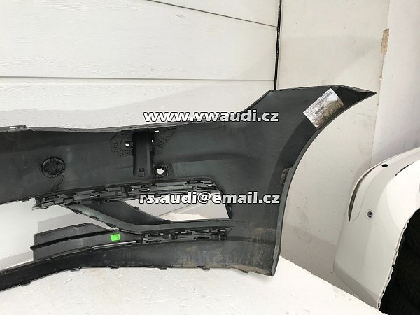 VW Golf VII Facelift Higline GP  2019  Přední nárazník   5GO 807 221 FL .     5G0 807 217 FR B7H ČERNÁ  - 5