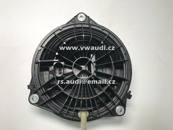 5GE 827 469 Dklika zadních dveří znak VW Otvírač zadních výklopných dveří VW Golf 7 VII 5G9827469D originál - 2