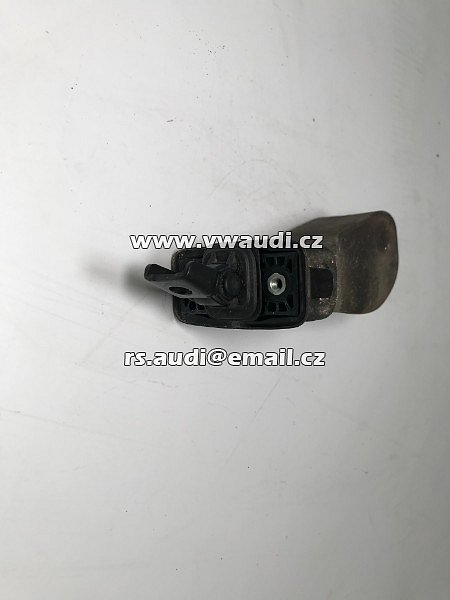 5G0 837 268 omezovač dveří VW Golf 7 VII  dveře pravé  - 2
