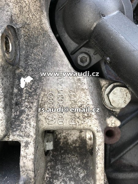 03G 903 139 D Držák Alternátoru Audi A6 4F A4 B6 B7 8E držák alternátoru klimačerpadlo servo napínáku - 4