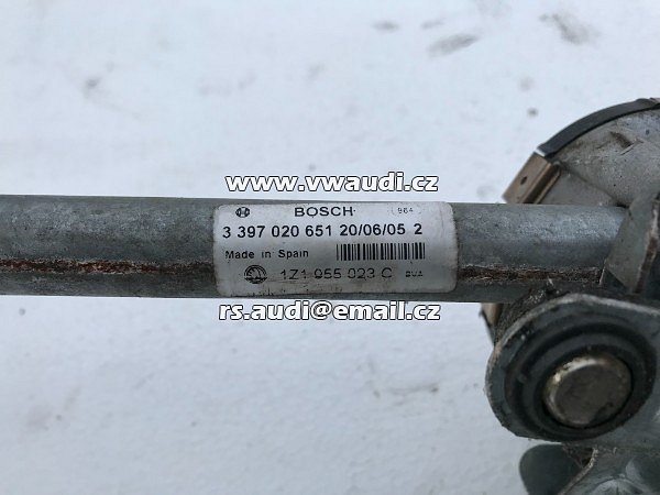 1Z1 955 023 C Octavia 2  1Z  2004 - 2014  Mechanizmus stěračů předního skla okna přední stěrače táhla tyčový přepákování  Táhla předních stěračů bez motorku - 2
