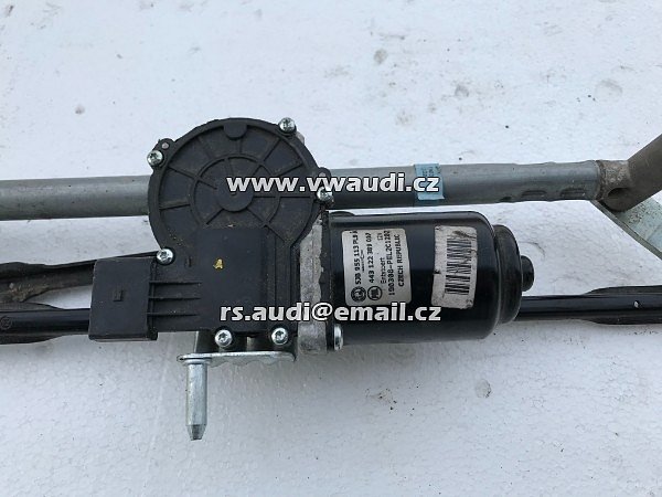 5JB 955 113 PL9 A   Fabia 3 III  motorek stěračů stěrače motor  stěrače - 4