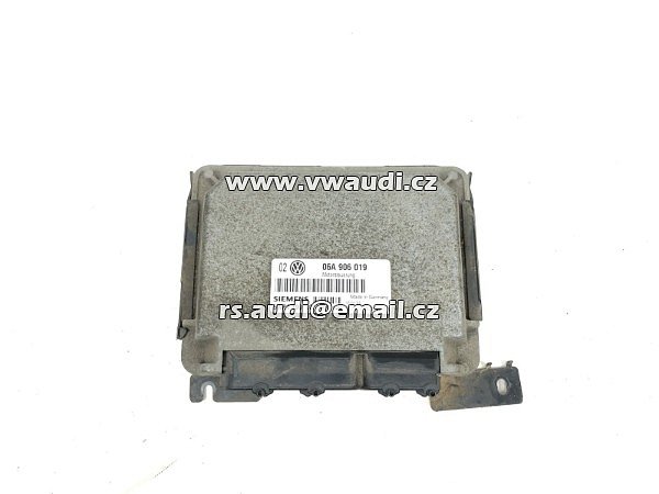 06A 906 019 Řídicí jednotka motoru ECU  VW Golf IV 4 - 2