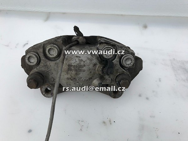  8K0 105 P  Audi A5 8T B8 2008-2011 AUDI A5 QUATTRO Přední levý třmen spolujezdce  - 4