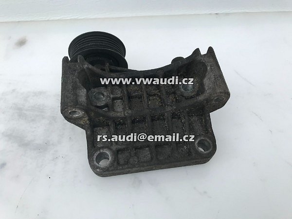 059 903 143 K  DRŽÁK alternátoru držák Audi A4 8K A6 3.0 TDI 059 903 143 K - 3