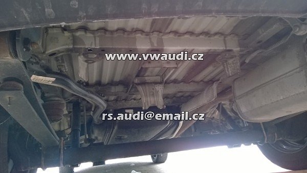 Držák rezervního kola držák rezervního kola náhradní kolo originál VW Caddy 2K LIFE  - 8