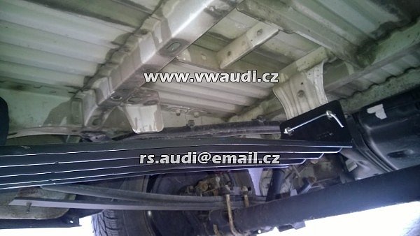 Držák rezervního kola držák rezervního kola náhradní kolo originál VW Caddy 2K LIFE  - 10