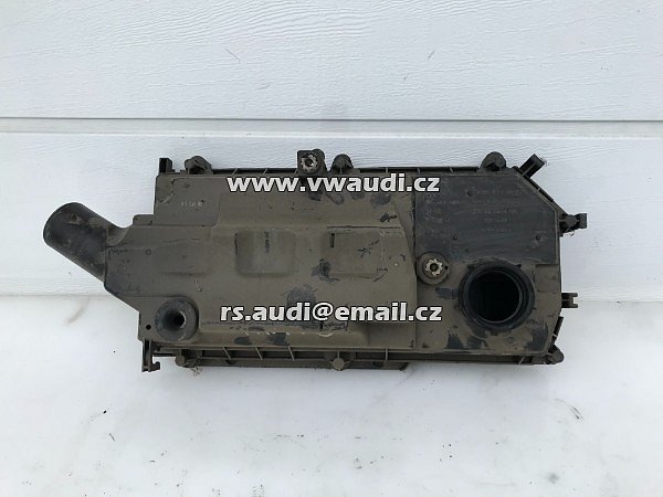 036 129 611 AA Těleso vzduchového filtru (filterbox) - 4