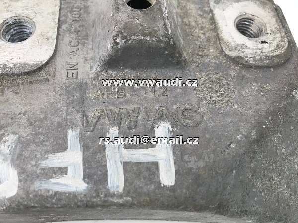 Držák převodovky levý 1K0199117P VW Golf 6 VI Caddy 2K Touran Audi A3 8P - 4