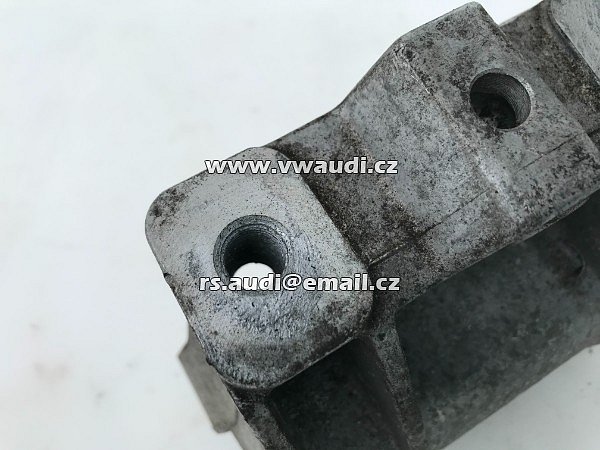 1K0 199 111 D VW TOURAN MK1 GOLF MK5 2004-2010 1.FSi 6 r . držák PŘEVODOVKY  - 3