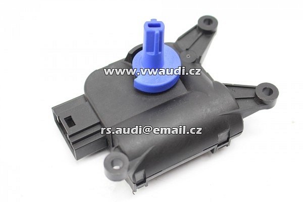 8E1 820 511D Audi A4 8E B6 B7 S4 Cabrio Seat Exeo pohon klimatizace topení  - 3