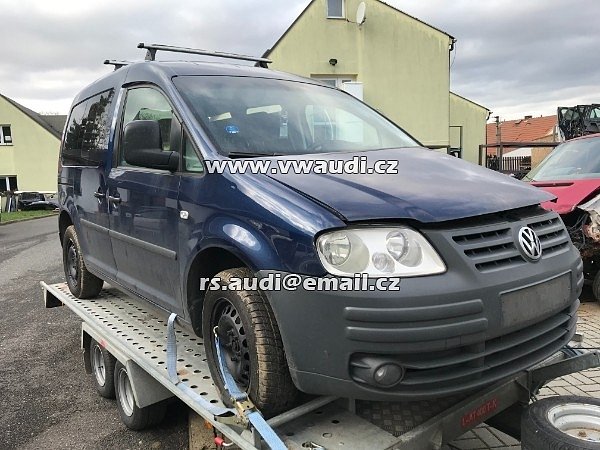 2K0 864 583 M  VW Caddy 2K kryt plast kufru nákladní prostor  - 3