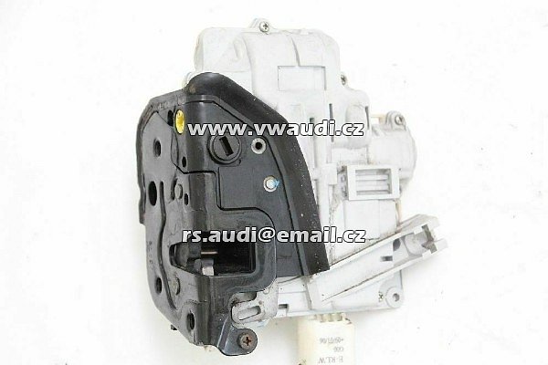  4F0 839 015  zámek centálu zadních levých bočních dveří pro Audi A3, A4, A6 A8 Seat Exeo / St - 4