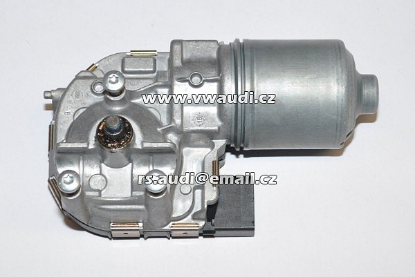 5G1 955 119A  BOSCH 12V  1 397 220 663  - 6