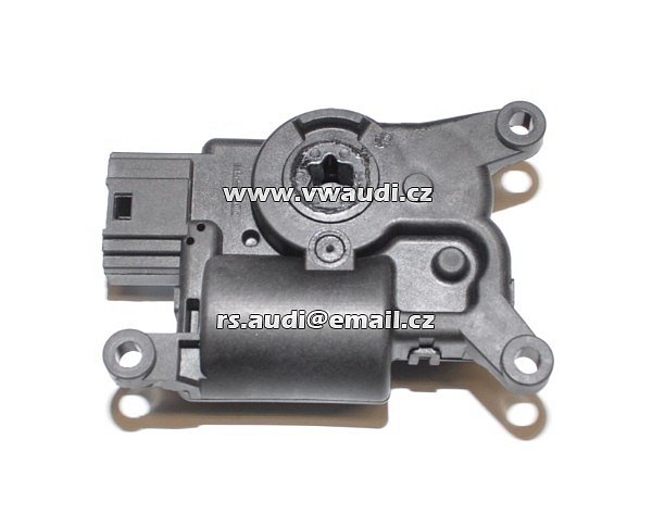 VW Golf 7 VALEO Servomotor 5Q0 907511A motorek klapky topení klima - 2