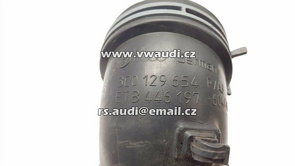 3C0 129 654 P VW Passat 2012 B7 2.0 Tdi 103KW přívodní vzduchová hadice turbo potrub - 2