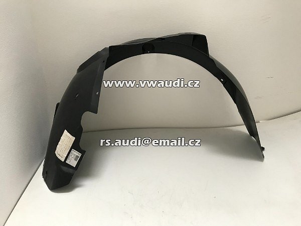 3U0 809 962 Superb Plastový podběh pro pravé přední kolo - 3