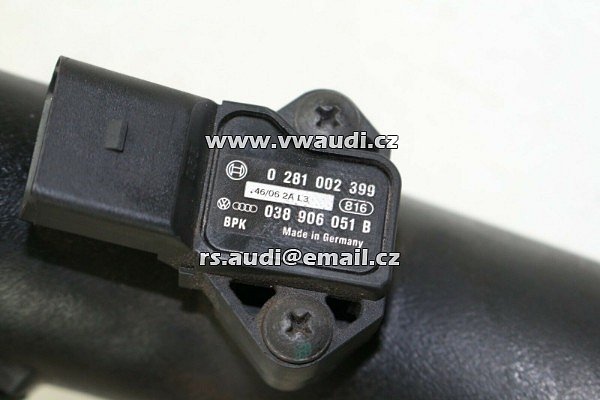  1K0 145 770 B 2005 VW Jetta 1.9 Tdi Bkc Bxe mezichladičová hadice 1K0145770B - 4