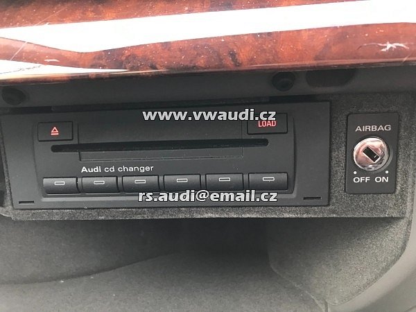   8E0 035 186 L rádio AUDI A4 / B6 s KÓDEM  - 5