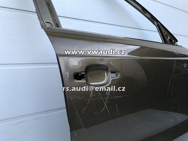 8U0 831 312 B Audi Q3 8U dveře na straně spolujezdce pravá  - 8