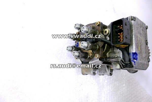 vstřikovací čerpadlo VW AUDI 0470506010 / 059130106C  - 2