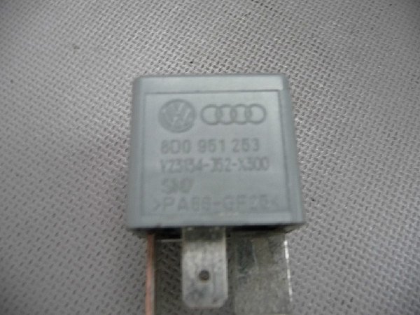8D0 951 263 - 3