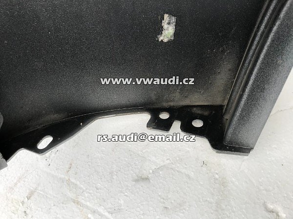 1K6 807 417 zadní nárazník  Golf 5 V - LA7W reflexní stříbrná metalíza - 6
