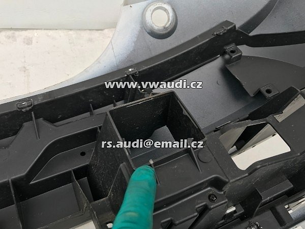 8U0 807 521 AQ /AR   AUDI Q3 S LINE 2016-2018 ZADNÍ NÁRAZNÍK S DIFUZOREM ORIGINÁL  - 7