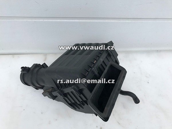 5Q0 129 601 AH VW Golf mk7 VII TDI filtrbox sání  - 4