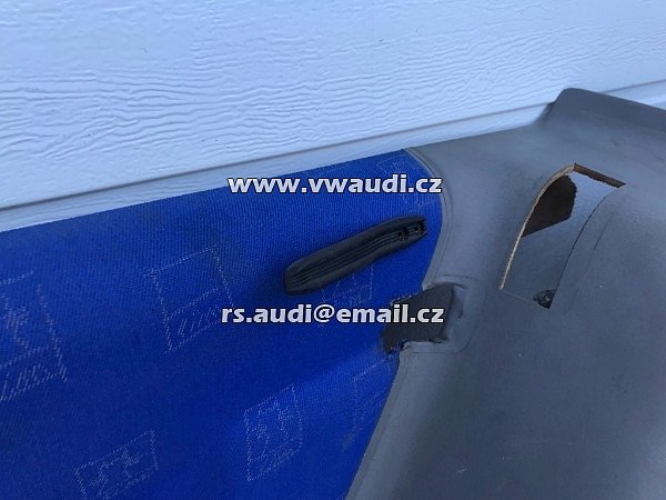 7D0 867 036 boční panel VW T4 Mulivan 2002  Eurovan zadní pravý  tapecírunk kufr  - 4