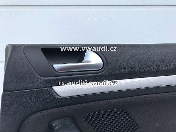 1K4 868 116  Tapecírunk dveří vnitřní obložení pravé zadní dveře VW Golf 5 V  TDI Comfortline 1 K - 3
