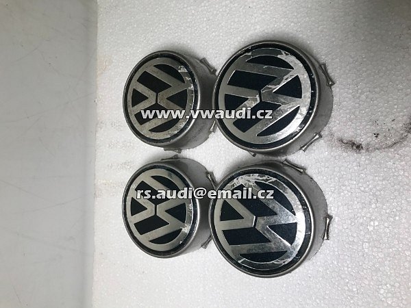 2D0 601 149   VW LT kryt náboje kola 2D0601149 středová ozdobná polička kola disku - 3