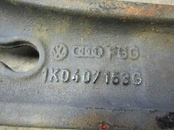 1K0 407 153G  RAMENO SPODNÍ LEVÉ  Audi A3 8P VW Touran Golf 5 6  - 2