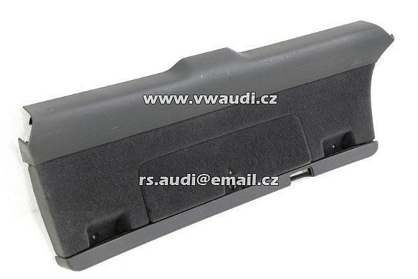 8E9 867 979 C Audi A4 8E B7 B6 Avant obložení Kufru dveře páté - 2