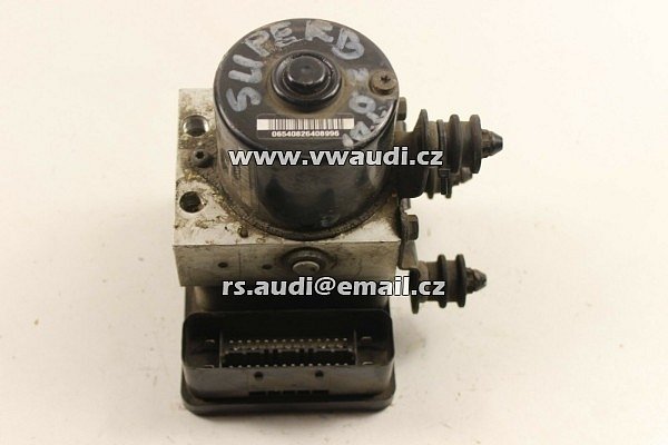 3T0 907 379 A / 3T0 614 517  Řídicí jednotka ABS  Škoda SUPERB 3T0  - 4