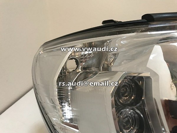  Toyota Land Cruiser Prado lampa světlo přední pravé spolujezdec . - 17