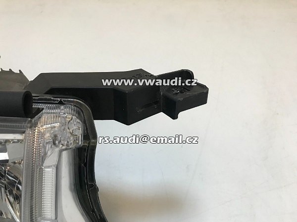 81130-60N10 Toyota Land Cruiser Prado lampa světlo přední pravé spolujezdec . - 5
