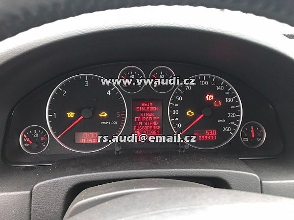 TACHOMETR  Audi A6 4B  2003 rychloměr  přístrojová deska - 2