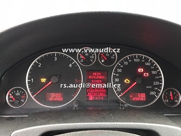 TACHOMETR  Audi A6 4B  2003 rychloměr  přístrojová deska - 4