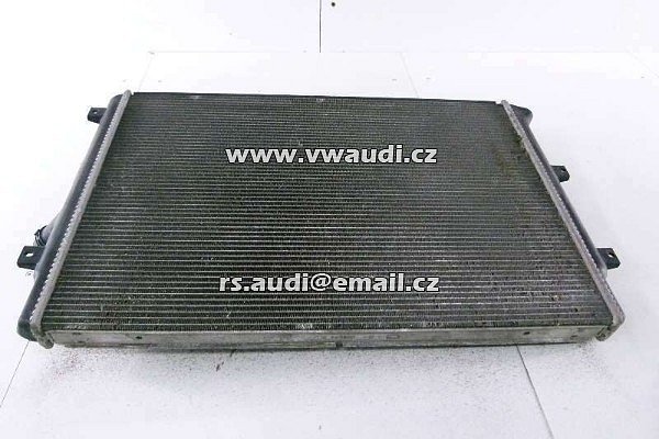 1K0 121 251 DD Originální chladič Golf 6  - 2