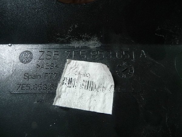 7E5 853 651 A - 4